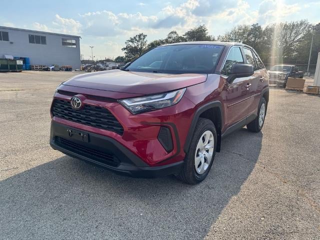 2025 Toyota RAV4 LE Front-Wheel Drive