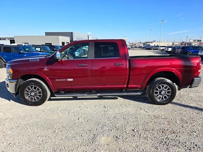 2022 RAM 3500 Longhorn 4x2 Crew Cab 6.3 ft. box 149.5 in. WB SRW
