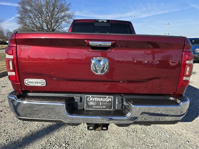2022 RAM 3500 Longhorn 4x2 Crew Cab 6.3 ft. box 149.5 in. WB SRW