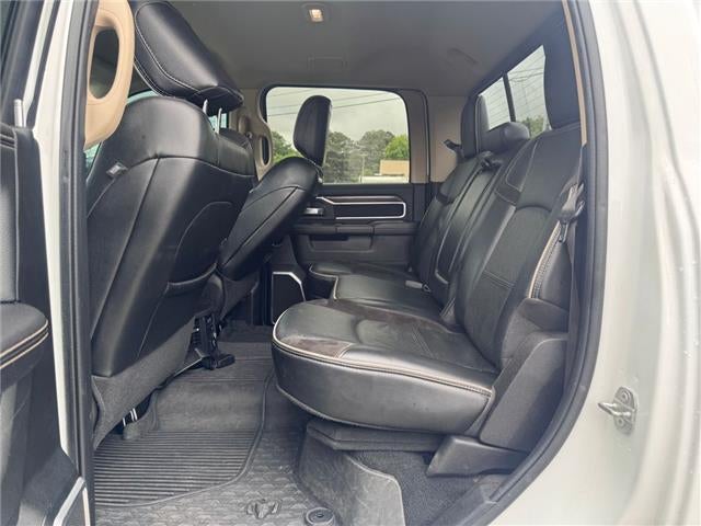 2022 RAM 3500 Laramie 4x4 Crew Cab 8 ft. box 169.5 in. WB
