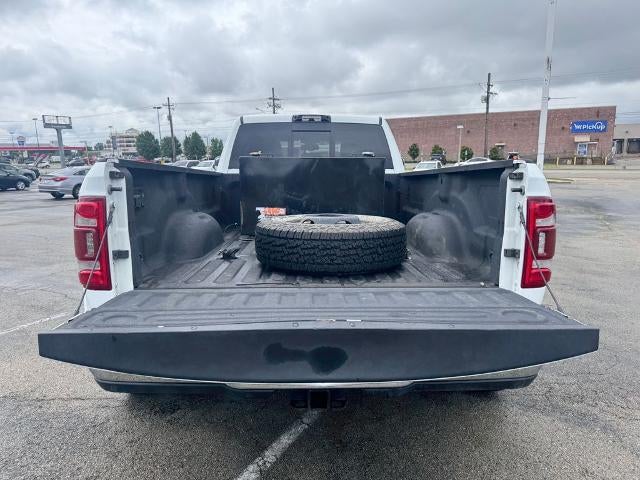 2022 RAM 3500 Laramie 4x4 Crew Cab 8 ft. box 169.5 in. WB