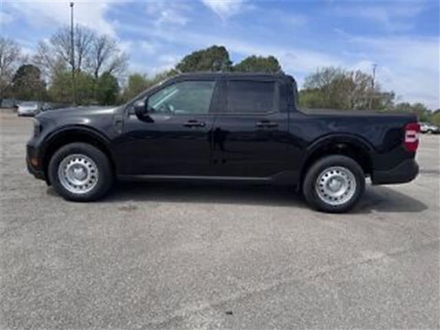 2025 Ford Maverick XL All-Wheel Drive SuperCrew 4.5 ft. box 121.1 in. WB