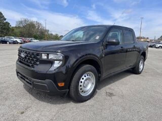 2025 Ford Maverick XL All-Wheel Drive SuperCrew 4.5 ft. box 121.1 in. WB