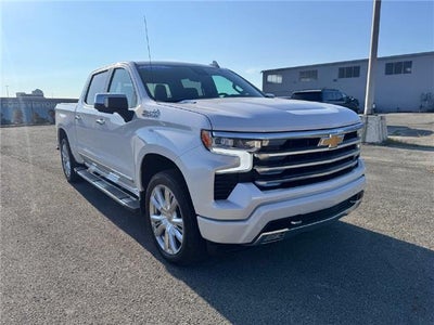 2024 Chevrolet Silverado 1500 High Country 4x4 Crew Cab 5.75 ft. box 147.4 in. WB