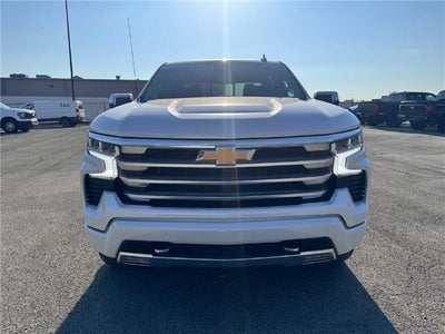 2024 Chevrolet Silverado 1500 High Country 4x4 Crew Cab 5.75 ft. box 147.4 in. WB