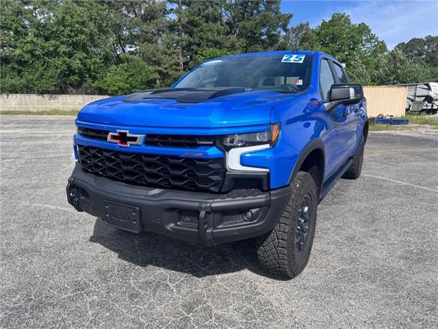 2025 Chevrolet Silverado 1500 ZR2 4x4 Crew Cab 5.75 ft. box 147.4 in. WB