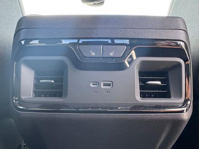 2025 Chevrolet Silverado 1500 ZR2 4x4 Crew Cab 5.75 ft. box 147.4 in. WB