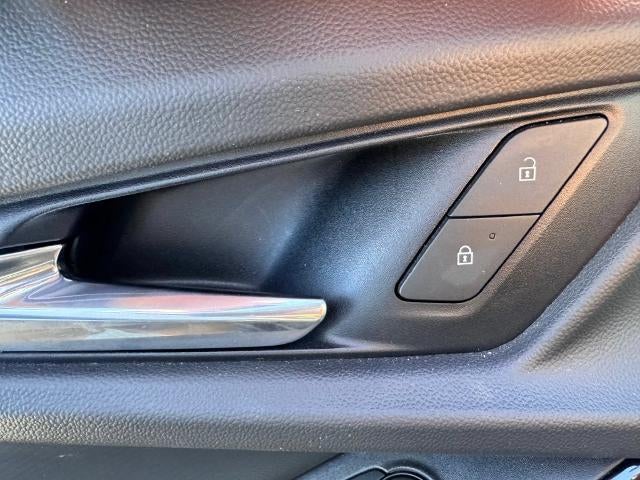 2025 Chevrolet Equinox LT Front-Wheel Drive