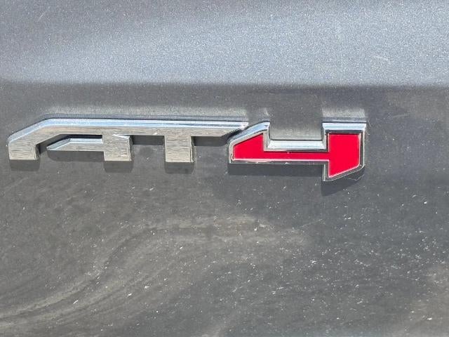 2021 GMC Sierra 1500 AT4 4x4 Crew Cab 5.75 ft. box 147.4 in. WB