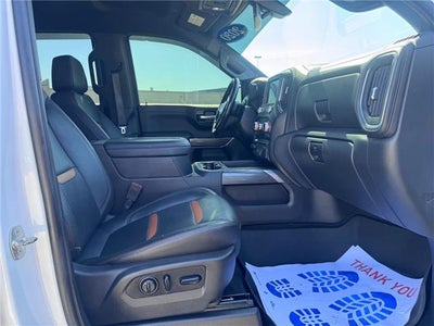 2020 GMC Sierra 1500 AT4 4x4 Crew Cab 5.75 ft. box 147.4 in. WB