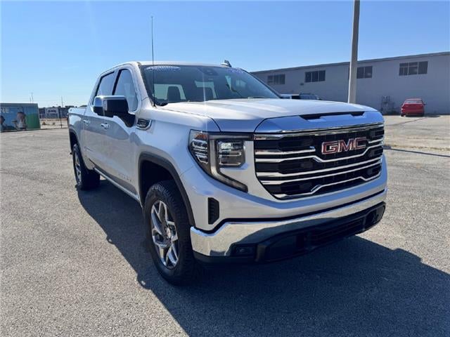 2022 GMC Sierra 1500 SLT 4x4 Crew Cab 5.75 ft. box 147.4 in. WB