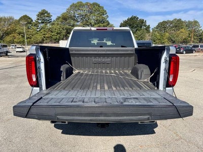 2022 GMC Sierra 1500 SLT 4x4 Crew Cab 5.75 ft. box 147.4 in. WB
