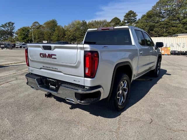 2022 GMC Sierra 1500 SLT 4x4 Crew Cab 5.75 ft. box 147.4 in. WB