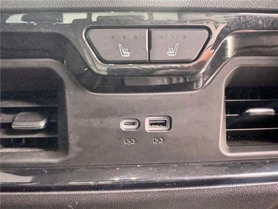 2023 GMC Sierra 1500 AT4 4x4 Crew Cab 5.75 ft. box 147.4 in. WB