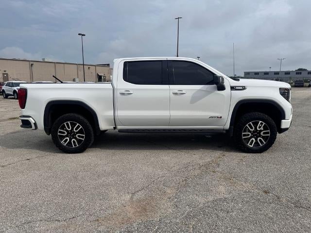 2023 GMC Sierra 1500 AT4 4x4 Crew Cab 5.75 ft. box 147.4 in. WB