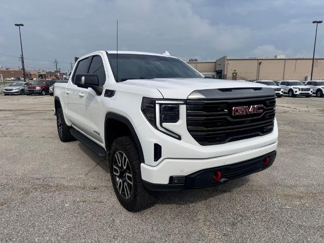2023 GMC Sierra 1500 AT4 4x4 Crew Cab 5.75 ft. box 147.4 in. WB