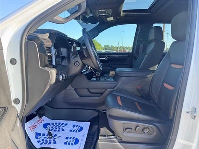 2025 GMC Sierra 1500 AT4 4x4 Crew Cab 5.75 ft. box 147.4 in. WB