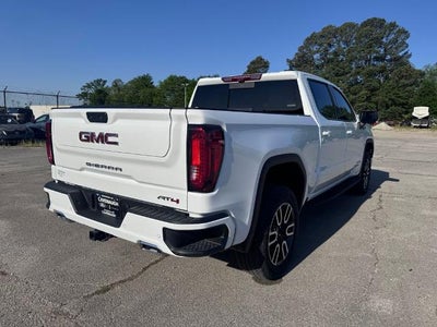 2025 GMC Sierra 1500 AT4 4x4 Crew Cab 5.75 ft. box 147.4 in. WB