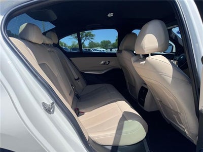 2022 BMW 330 i xDrive (NA) All-Wheel Drive Sedan