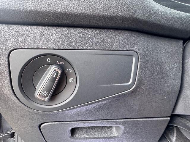 2023 Volkswagen Tiguan 2.0T SE Front-Wheel Drive
