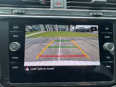 2023 Volkswagen Tiguan 2.0T SE Front-Wheel Drive