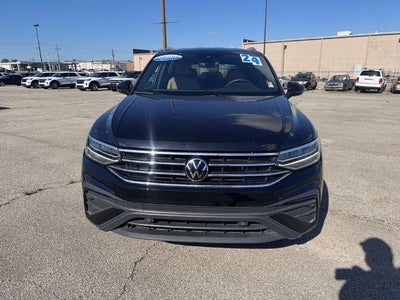 2024 Volkswagen Tiguan 2.0T SE (EOP CW37) Front-Wheel Drive