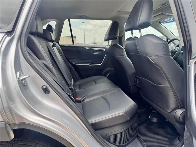 2023 Toyota RAV4 Hybrid XLE Premium