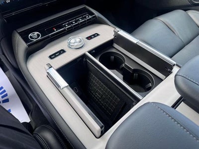 2025 Lincoln Navigator L Reserve 4x4