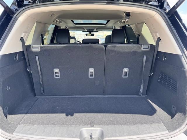 2025 Nissan Pathfinder Platinum Front-Wheel Drive
