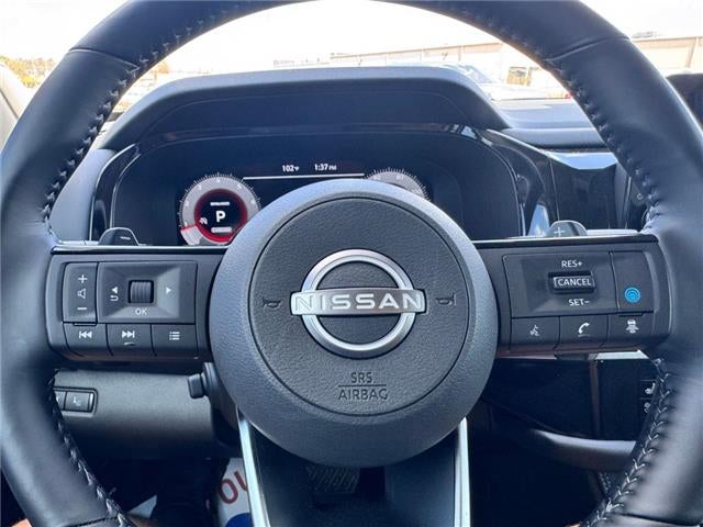 2025 Nissan Pathfinder Platinum Front-Wheel Drive