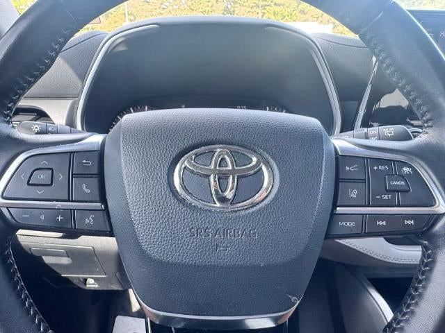 2020 Toyota Highlander XLE All-wheel Drive