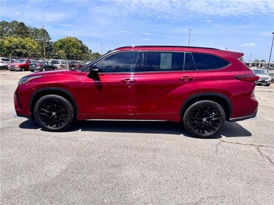 2023 Toyota Highlander XSE Front-Wheel Drive
