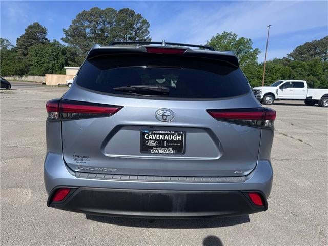 2023 Toyota Highlander XLE Front-Wheel Drive