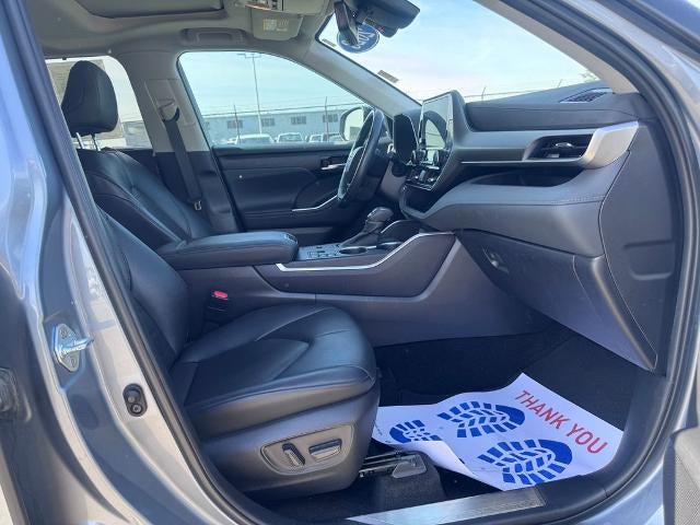 2023 Toyota Highlander XLE Front-Wheel Drive
