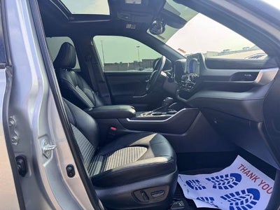 2023 Toyota Highlander XSE Front-Wheel Drive