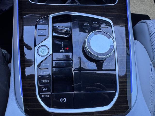 2025 BMW X5 xDrive40i All-Wheel Drive Sports Activity Vehicle