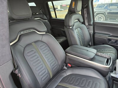 2023 Rivian R1S Adventure Quad Motor Large Pack All-Wheel Drive Sport Utility