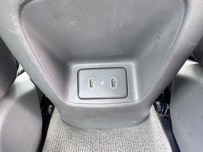 2024 Hyundai Elantra SEL (IVT) Sedan