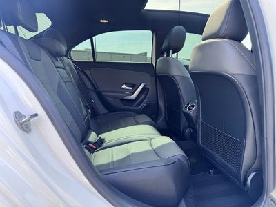 2022 Mercedes-Benz A-Class A 220 Front-Wheel Drive Sedan