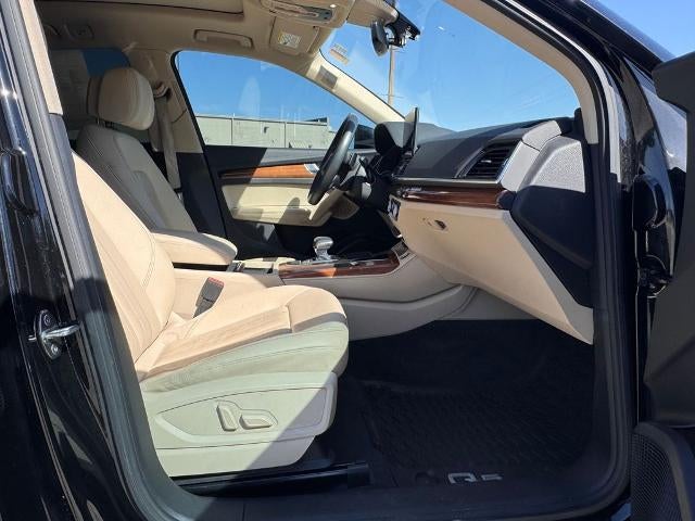 2022 Audi Q5 45 S line quattro Premium