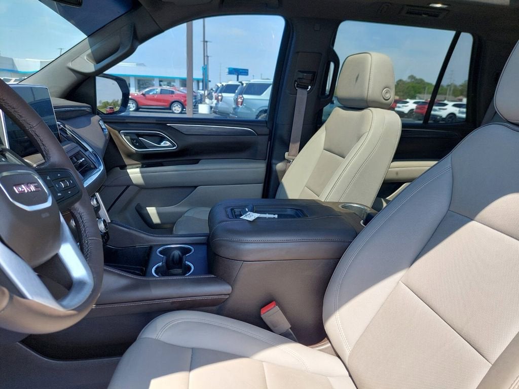 2022 GMC Yukon SLT