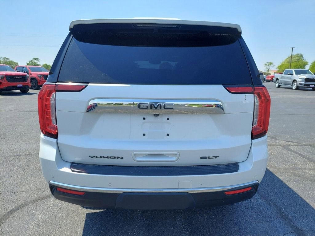 2022 GMC Yukon SLT