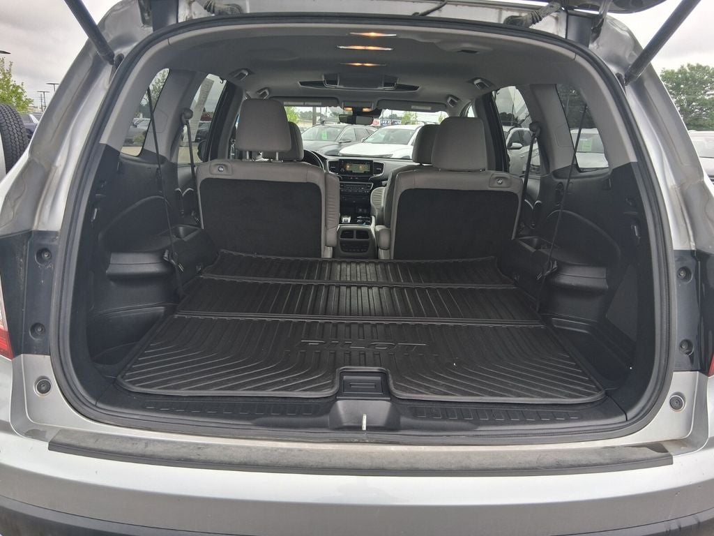 2022 Honda Pilot Touring 7 Passenger