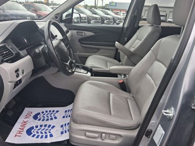 2022 Honda Pilot Touring 7 Passenger