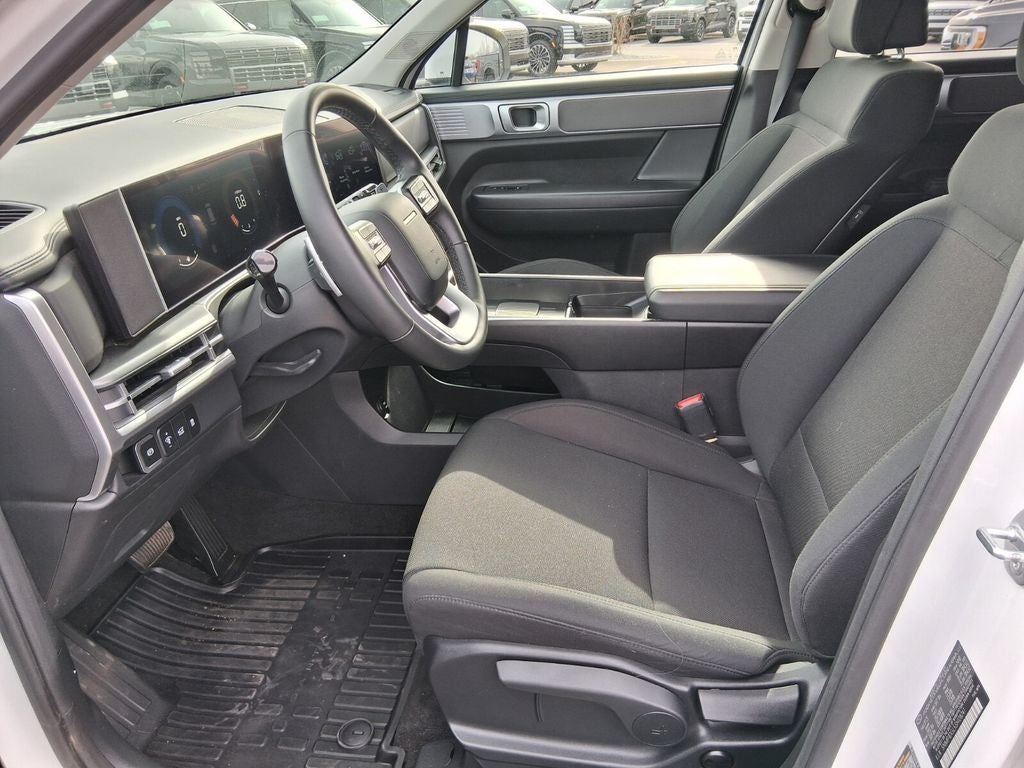 2025 Hyundai Santa Fe SE