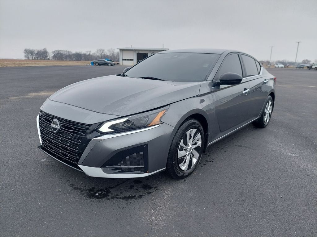 2025 Nissan Altima S FWD