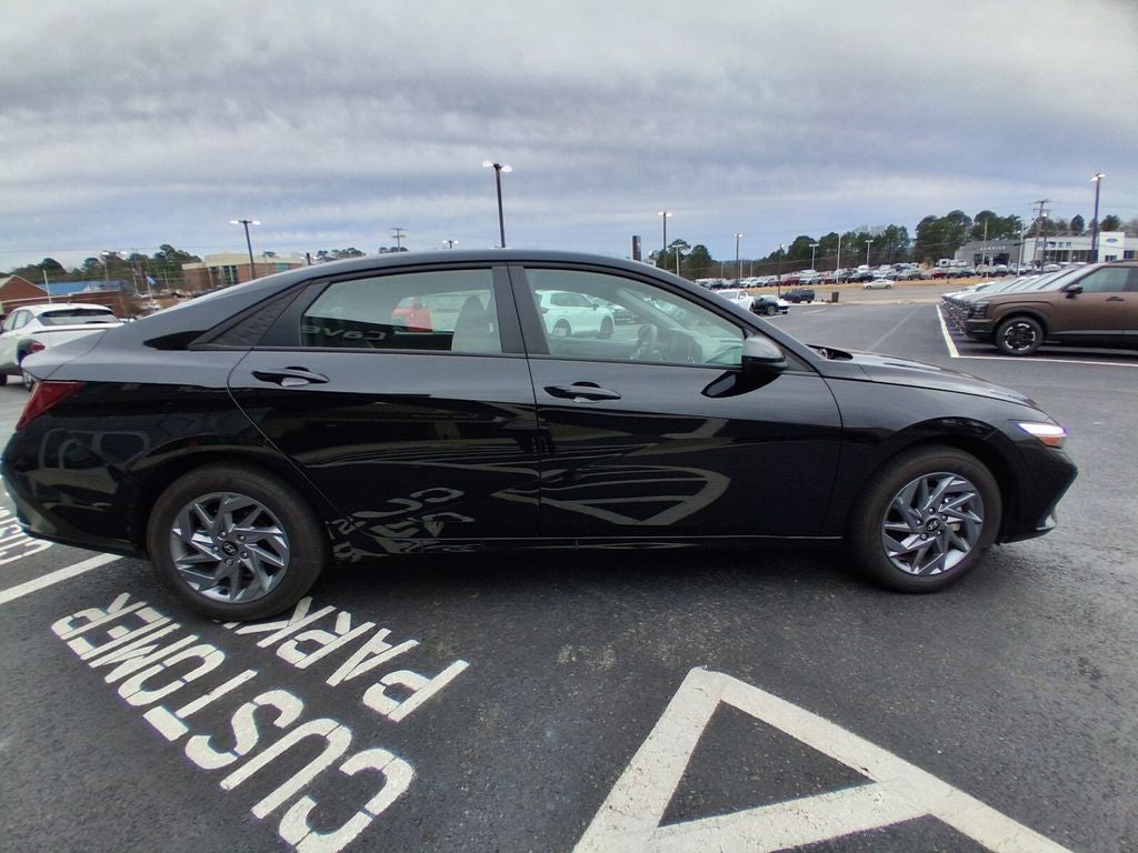 2025 Hyundai Elantra Hybrid Blue